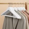 SONGMICS træbøjler, sæt med 50, med skulderhak, anti-skrid buksestang, hvid - Billede 2
