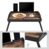 Songmics Bed Tray Bord med bambusfoldningsben, morgenmadsbakke til sofa, seng, servering af snackbakke med rille til telefon tablet, bærbar skrivebord, rustik mørkebrun LLD111B01 - Billede 4