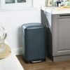 Songmics Rubbish Bin, 30 L Kitchen Bin, Steel Pedal Bin With Inner Bucket and Lid, Soft Closure, Odor Seal til Kitchen, Living Room, Smoky Grey LTB01Gs - Billede 3