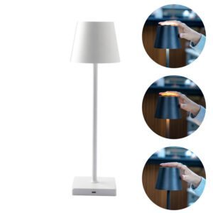 Trådløs bordlampe i hvid med dæmpbar funktion og touchkontrol.