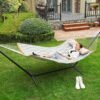 SONGMICS Hammock, Quilted Fabric Hammock with Detachable Curved Bamboo Spreaders, Pillow, 200 x 140 cm, Load Capacity 225 kg, Grey and Beige Rhombus GDC034G02 - Billede 3