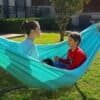 SONGMICS Hammock, 210 x 150 cm, Double Hammock, 300 kg Load Capacity, for Terrace, Balcony, Garden, Outdoor, Camping, with Carry Bag, Fastening Straps and Carabiners, Turquoise GDC15BU - Billede 2