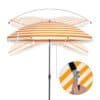 Bærbar parasol med tilt-funktion og UPF 50+ beskyttelse.