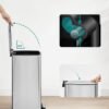 SONGMICS LTB593E01 30 Litre Steel Pedal Bin with Inner Bucket, Soft Close and Hold Open, Metallic Silver LTB593E01 - Billede 7