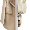 VASAGLE Portemanteau, Portant à Vêtements en Bois, Support sur Pieds avec 8 Crochets, 3 Hauteurs, pour Manteaux, Chapeaux, Sacs, pour Entrée, Couloir, Bois d'Hévéa, Beige Cappuccino RCR010K01